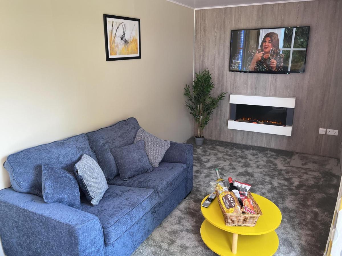 Rowan Boutique Lodge For Couples With A Dog York Eksteriør bilde