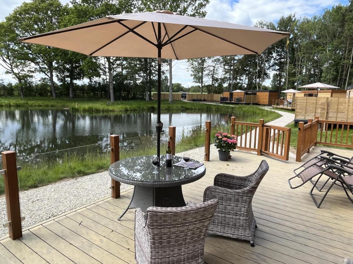 Rowan Boutique Lodge For Couples With A Dog York Eksteriør bilde